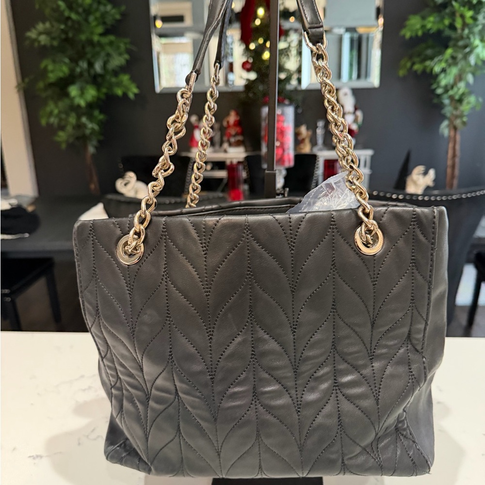 Kate Spade Black Meena Blair Quilted Shoulder Bag with Gold Chain - Picture 7 of 11